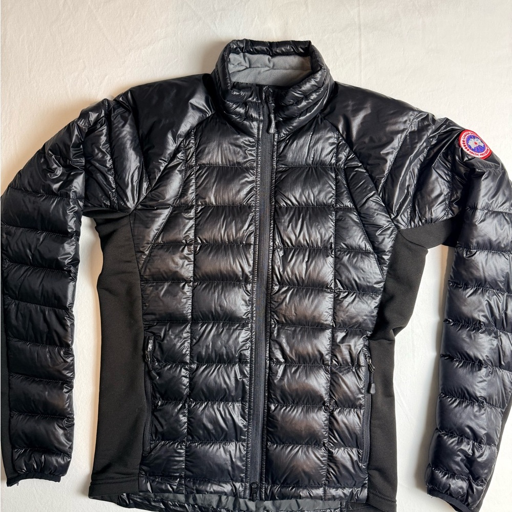 🔥 Authentic Men’s Canada Goose HyBridge Lite Jacket Size Medium Black Dry-Clean